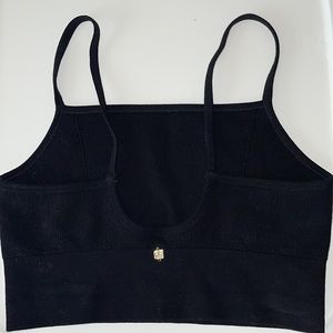 New- Fabletics black, knit sport crop top